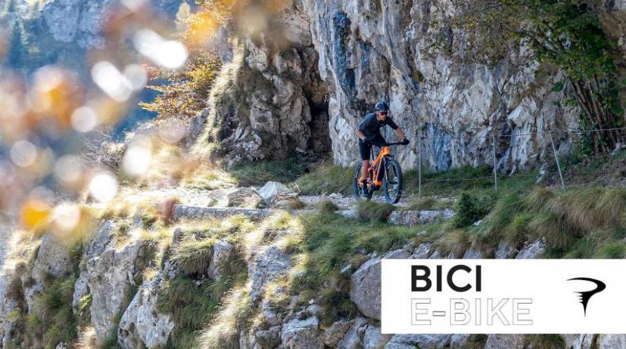 Pinarello E-Bikes. Pinarello (2021-09-27-2021-09-27)
