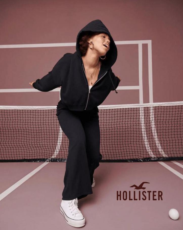 Must-Have Collection. Hollister (2021-11-11-2021-11-11)