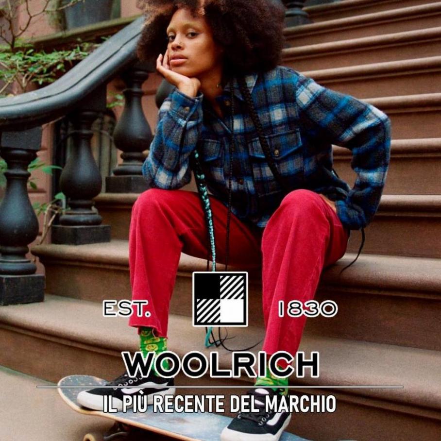 Il più recente del marchio. Woolrich (2022-12-12-2022-12-12)