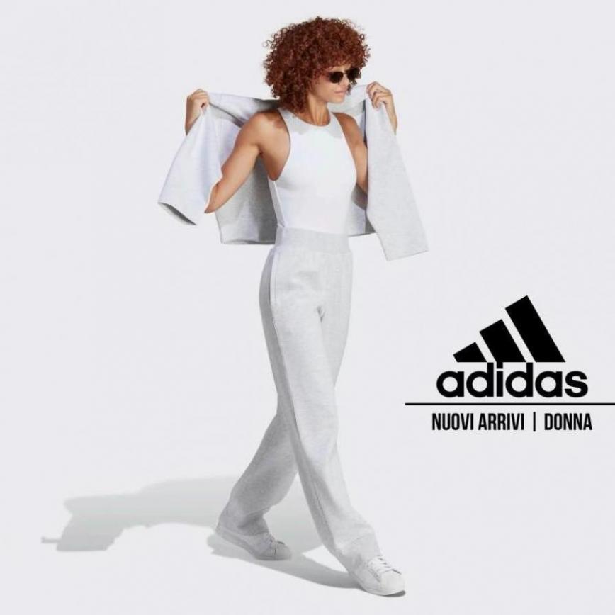 Nuovi Arrivi | Donna. Adidas (2023-02-03-2023-02-03)